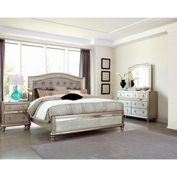 Coaster Bling Game 4-piece Bedroom Set Metallic Platinum