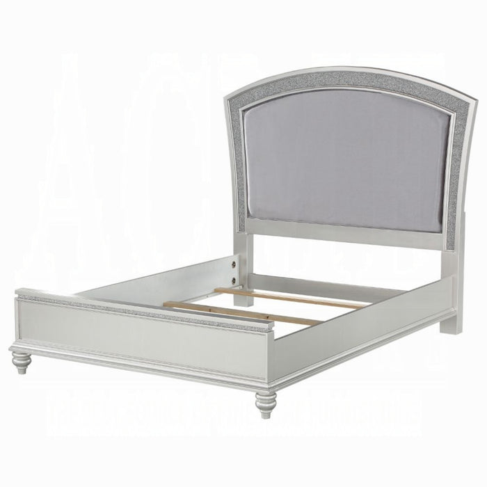 ACME Maverick EK Bed