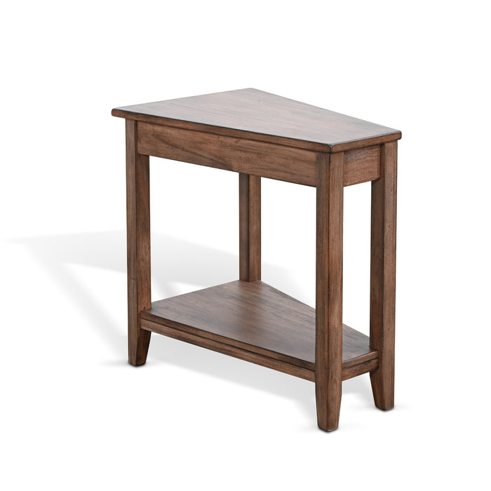 Sunny Designs Doe Valley Chair Side Table Buckskin