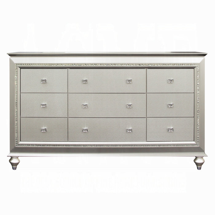 ACME Kaitlyn Dresser