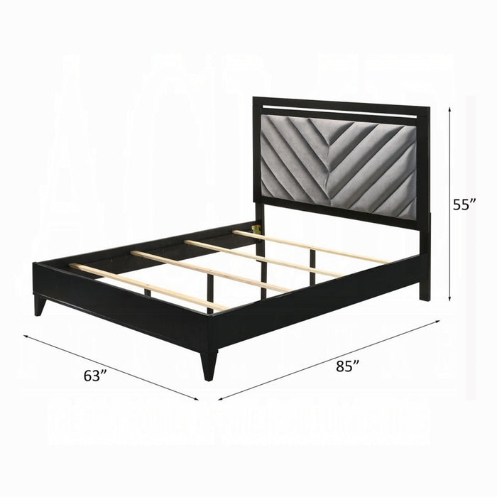 ACME Chelsie Queen Bed