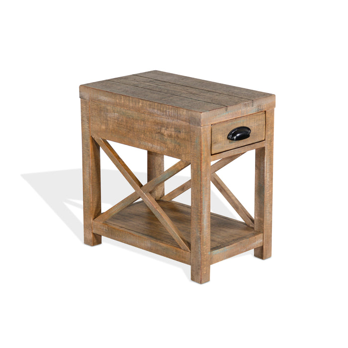 Sunny Designs Durango Coastal Mahogany Wood Chairside Table in Weathered Brown