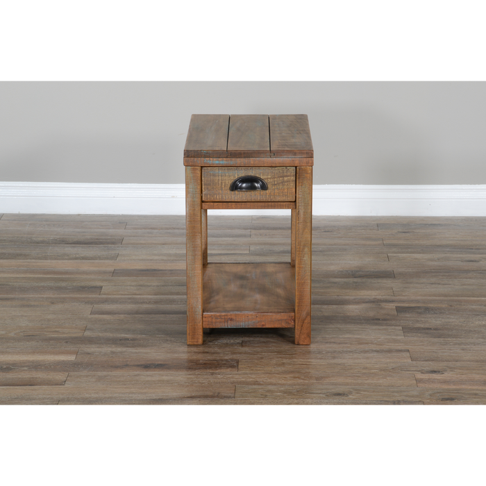 Sunny Designs Durango Coastal Mahogany Wood Chairside Table in Weathered Brown