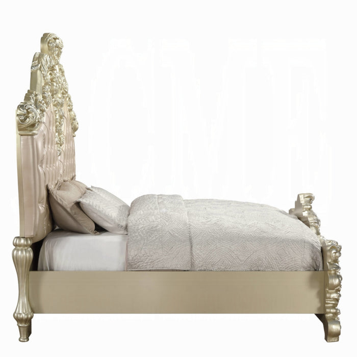 ACME Vatican Eastern King Bed