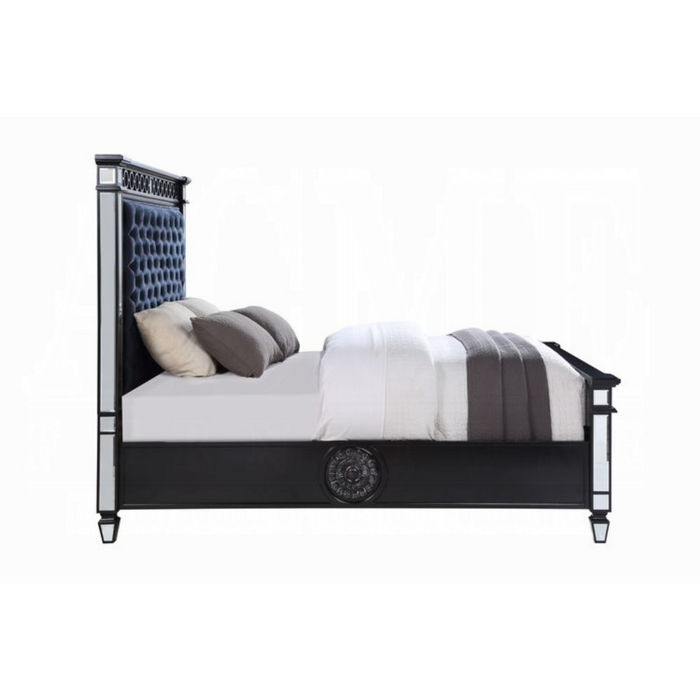 ACME Varian II Queen Bed