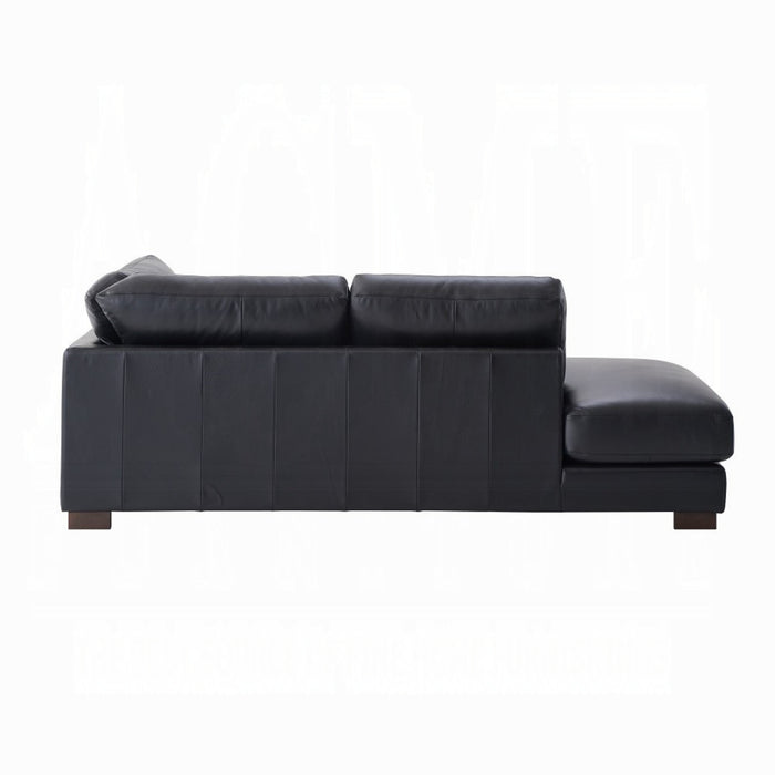 ACME Geralyn Sectional Sofa W/2 Pillows