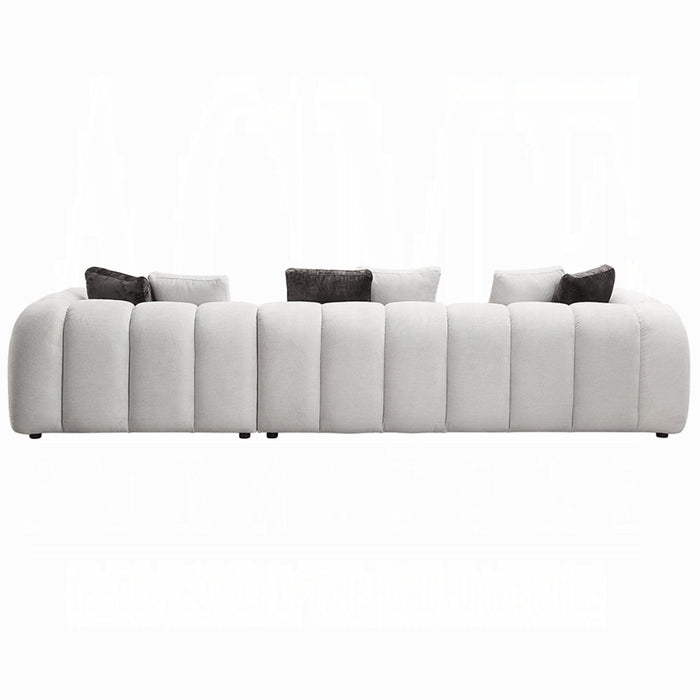 ACME Manilla Sectional Sofa w/8 Pillows